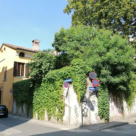 Romantica Mansarda * Ferrara