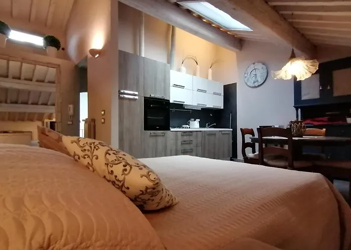 Romantica Mansarda 페라라